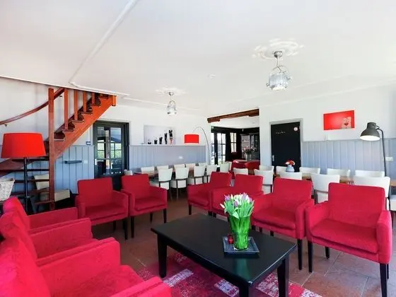 Beautiful Country House in Asten Near the Lake - Oda Düzeni