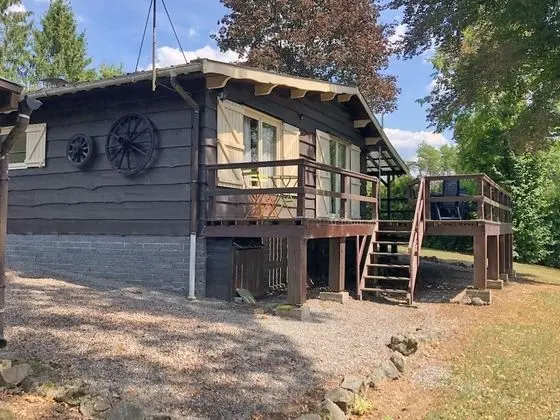 Beautiful and Cozy Wooden Chalet With a Beautiful Large Enclosed Garden