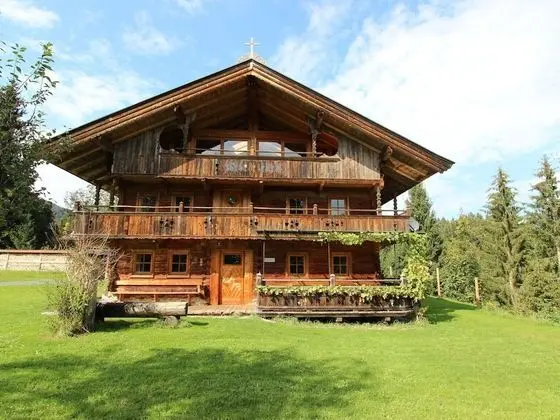 Beautiful Farmhouse in Tyrol Austria With Garden - Dış Mekan
