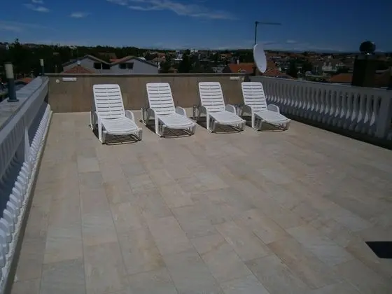 Beautiful Holiday Apartment Sanela for Relaxed Vacation