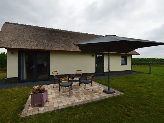 Beautiful Holiday Home in Alphen-chaam With a Terrace - Dış Mekan