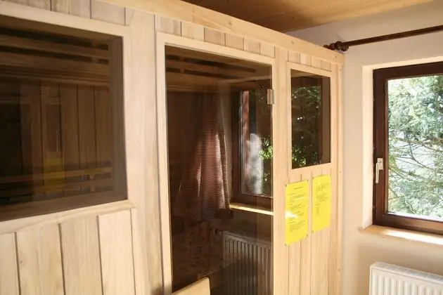 Beautiful Holiday Home in Bevercé With Sauna - Spa
