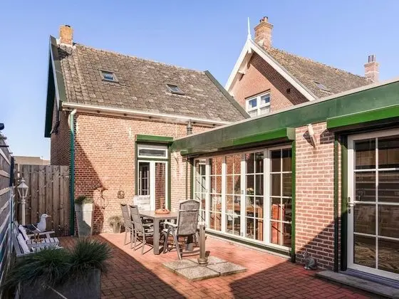 Beautiful Holiday Home in Kamperland Near the Beach