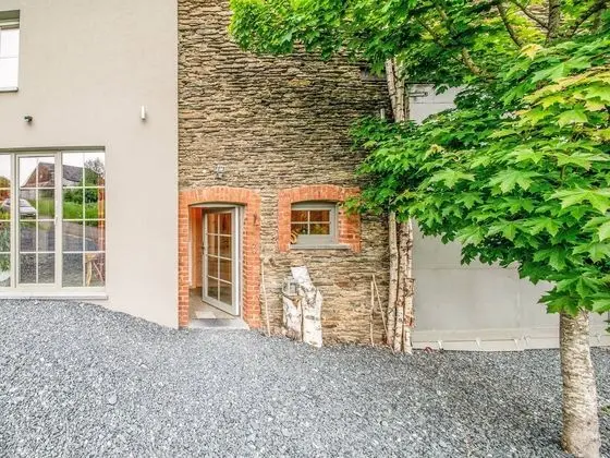 Beautiful Holiday Home in Léglise With a Garden and Pond - Lobi