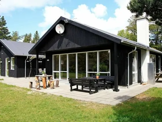 Beautiful Holiday Home in Oksbøl With Private Whirlpool