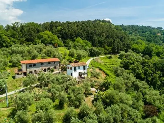 Beautiful Holiday Home With Private Swimming Pool and Stunning Rural View