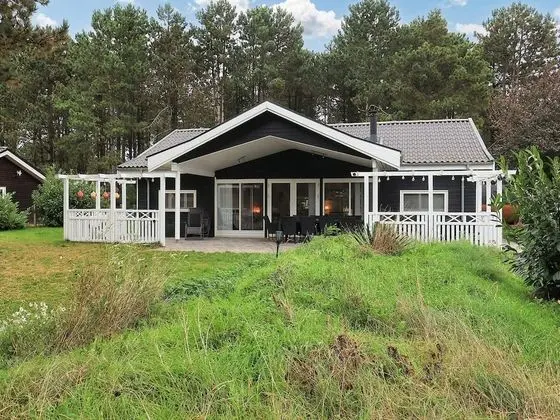 Beautiful Holiday Home in Rødby With Barbecue
