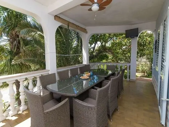 Beautiful Home With Private Pool, Roof Terrace and Summer Kitchen - Öne Çıkan Resim
