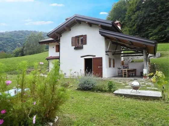 Beautiful House in Fonzaso Overlooking Feltre and the Mountains