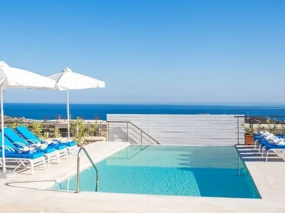 Beautiful Villa in Kalythie With Pool - Havuz