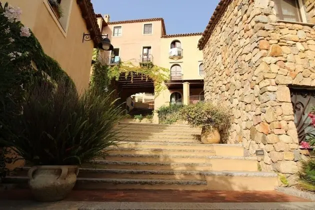 Beautiful Luxury Villa Located in Sardinia in Villasimius Near the Beaches - Dış Mekan