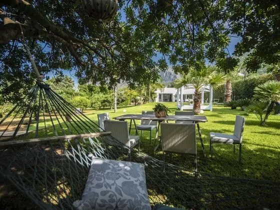 Beautiful Luxury Villa in Sicilian Style With Beautiful Private Pool and Garden - Dış Mekan