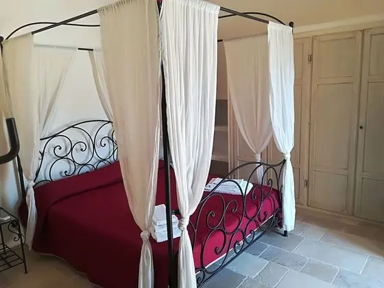 Beautiful Masseria Inside the Country and Near the sea - Oda