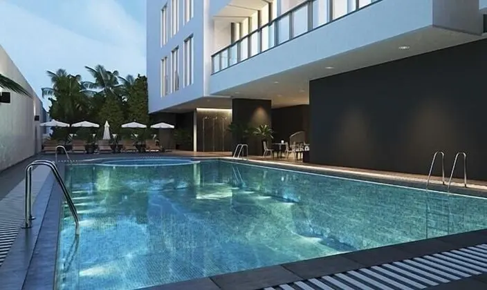 Beautiful and modern 1BR Apartment in Dubai Marina - Havuz