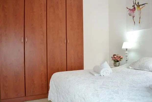 Beautiful Modern Apartment 3BDR E3 - Oda