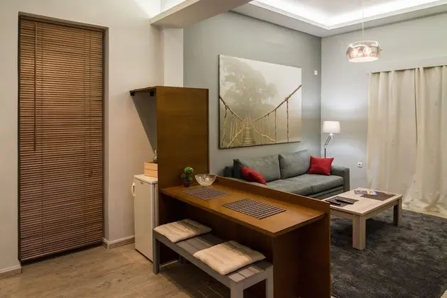 Beautiful Modern Aprt with 1BR in DT Athens