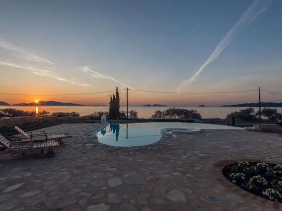 Beautiful Villa Near Sea in Peloponnese - Havuz