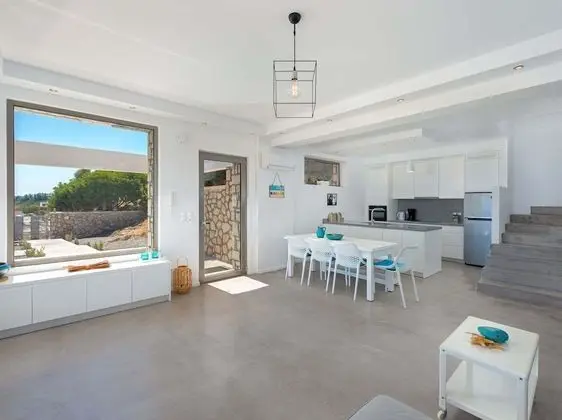 Beautiful new Luxury Villa With Infinity Pool, Outside Kitchen and sea View - Yerinde Yemek