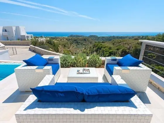 Beautiful new Luxury Villa Near the Coast, Nice Pool, Beautiful sea View, Rhodes - Dış Mekan