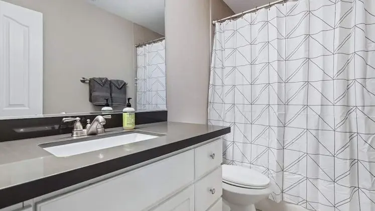 Beautiful Newly Remodeled 2-bdrm Biltmore Condo!