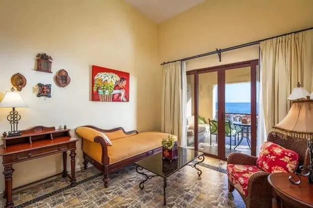 Beautiful One Bedroom Master Suite at Los Cabos - Oda