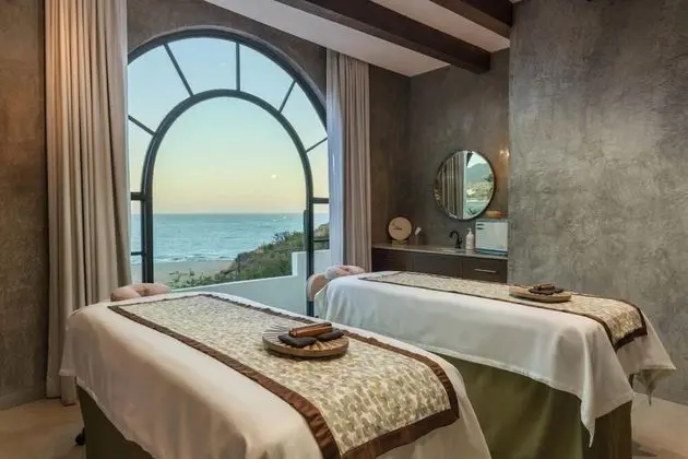 Beautiful One Bedroom Master Suite at Los Cabos - Oda