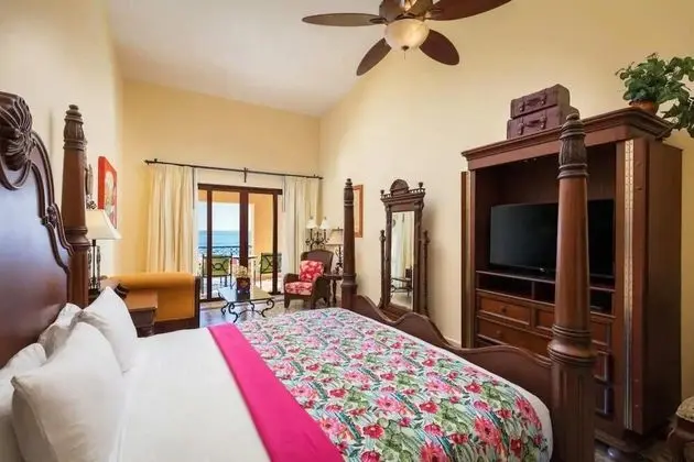 Beautiful One Bedroom Master Suite at Los Cabos - Oda