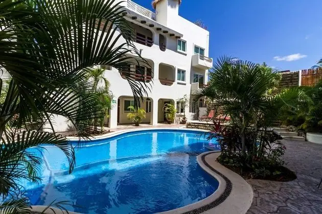 Beautiful Pent House, Near the Beach, by Vimex - Havuz
