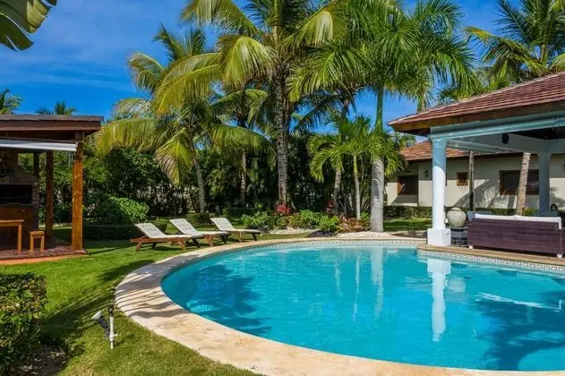Beautiful Villa with Pool Gym and Maid - Havuz