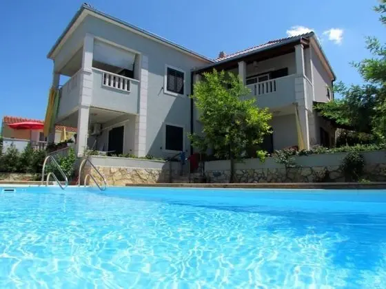 Beautiful Villa With Pool in Supetar, Island Brac - Havuz