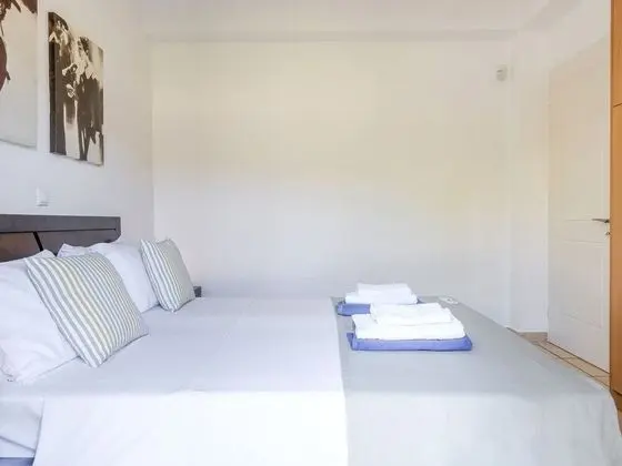 Beautiful Villa in Private Olivegrove , Private Pool, Near Sisi, NE Coast - Oda