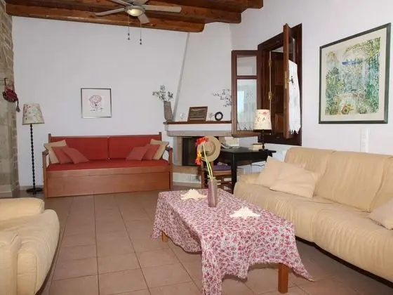 Beautiful Villa With Private Pool, in Nice Village Near Beach and Rethymnon, NW - Yerinde Yemek