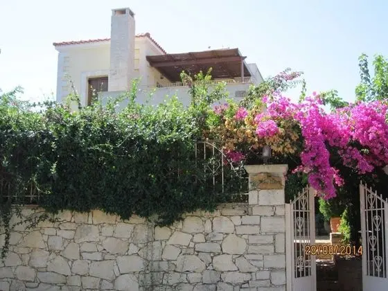 Beautiful Villa, Private Pool, Sleeps 6, Prines in Rethymnon, Crete NW Coast - Lobi