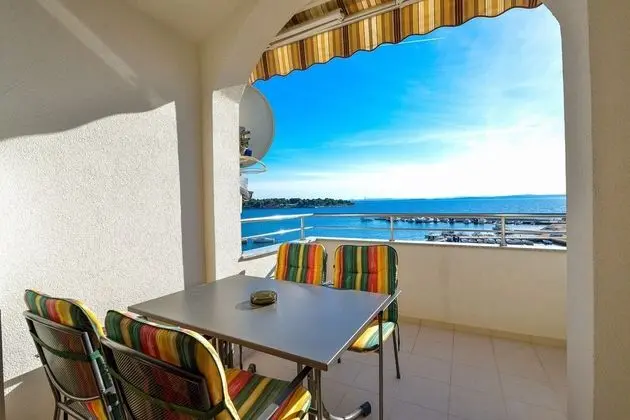 Beautiful sea View Apartment