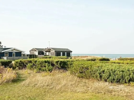 Beautiful Seaside Holiday Home in Glesborg
