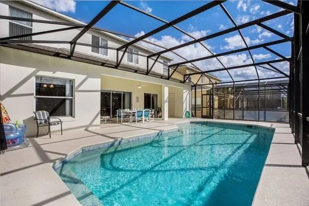 Beautiful, Spacious 5 bed Villa With Sunny Private Pool, Overlooking Conservation Land - 447