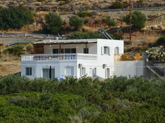 Beautiful Spacious Villa, Large Plot, 600m of Sandy Beach, Near Makry Gialos, SE - Öne Çıkan Resim
