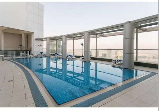 Beautiful Studio Walking Distance to Dubai Mall
