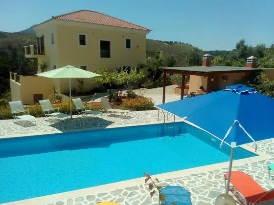 Beautiful Villa, Swimming Pool, sea View Near Village not far From Rethymno, NW - Havuz