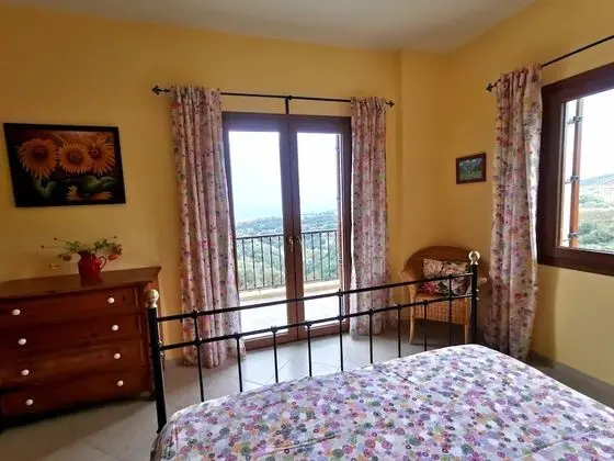 Beautiful Villa, Swimming Pool, sea View Near Village not far From Rethymno, NW - Oda