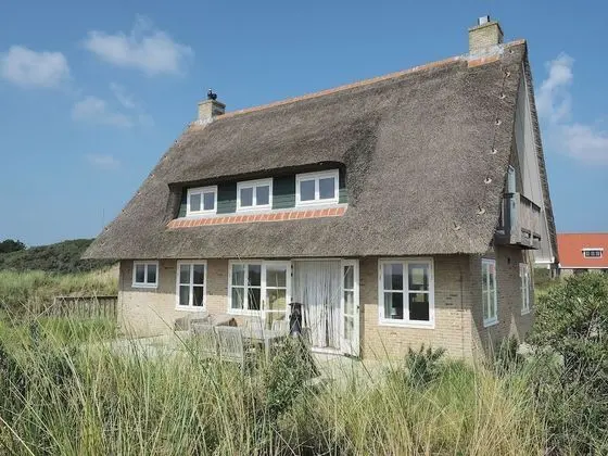 Beautiful Villa on Terschelling in the Dunes, 150 Meters Away