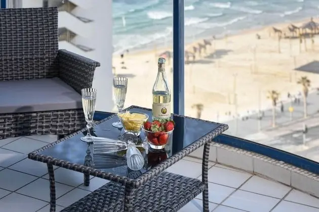 Beautiful w Balcony & Panoramic Sea View - Havuz