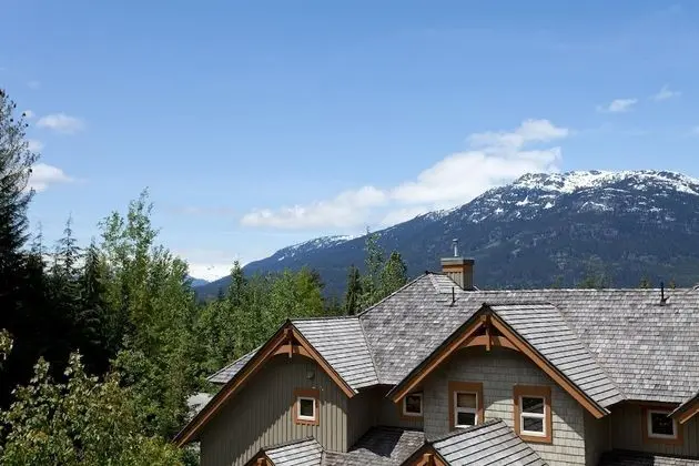 Beautifully Renovated, Fantastic Views Ski In/out 3 Beds - Mountain Star