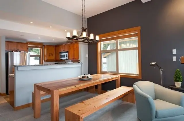 Beautifully Renovated, Fantastic Views Ski In/out 3 Beds - Mountain Star - Mutfak