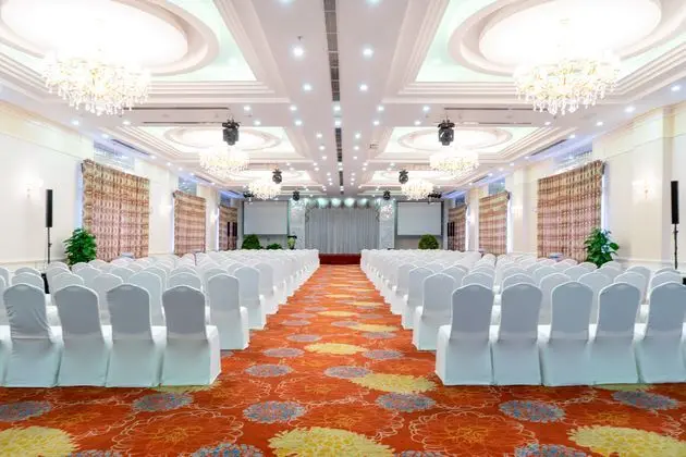 Becamex Hotel Thu Dau Mot - İş / Konferans