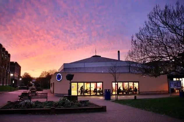 Becket Court - University of Kent - Dış Mekan
