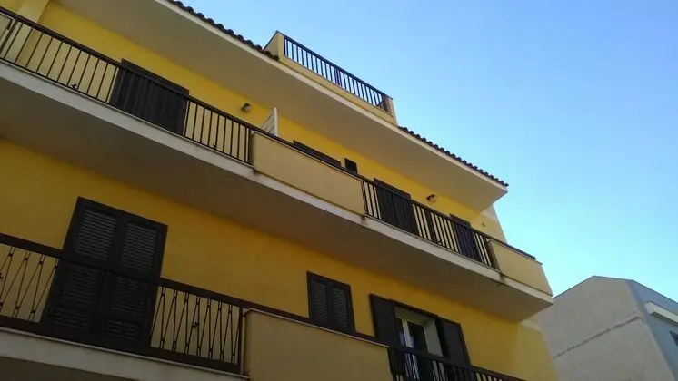 Bed and Breakfast "CIELO & MARE" Pozzallo (RG)  (CIR 19088008C101573)