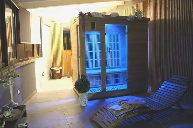 Bed & Breakfast Conte Perollo - Havuz