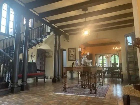 The Villa Bed and Breakfast - Lobi