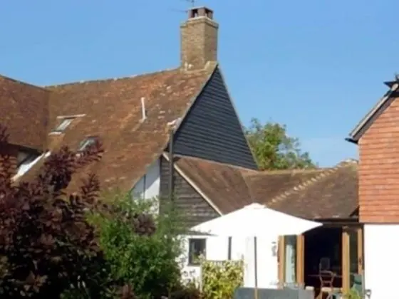 Bed and Breakfast Dunsfold - Dış Mekan